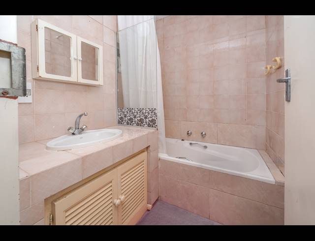 3 BEDROOM APARTMENT FOR SALE IN WINDSOR EAST